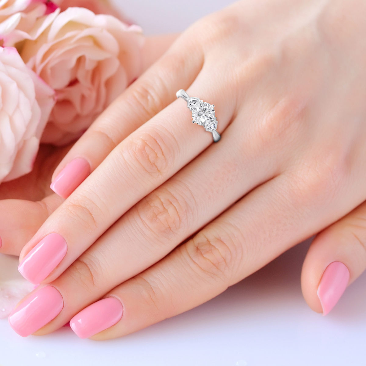 Daphne engagement ring in white gold